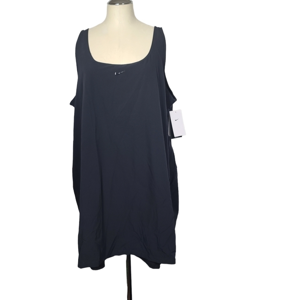 NWT Nike Bliss Luxe Slim Fit Plus Training Black Dress 2X